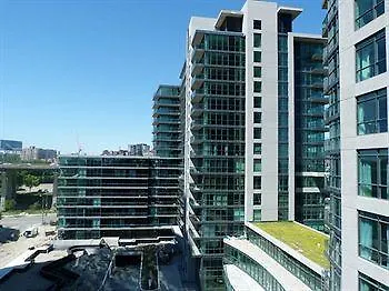 Amber Suite Toronto Apartmán