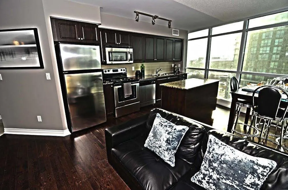 Amber Suite Toronto Canada