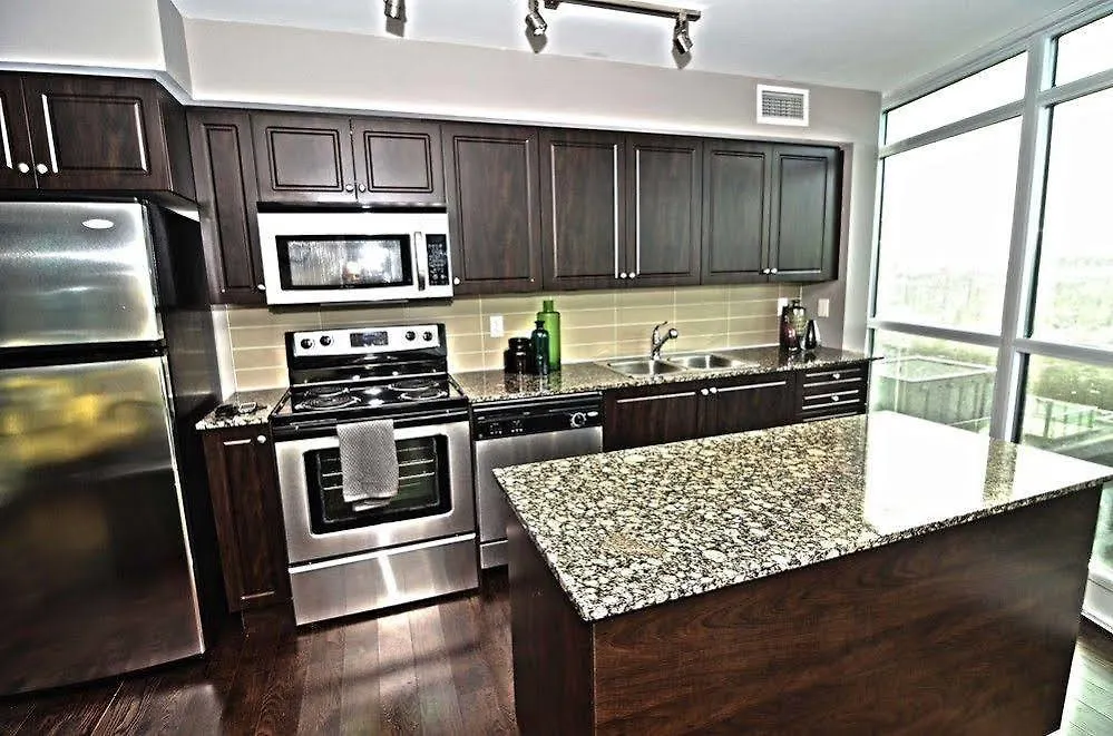 Amber Suite Toronto Apartmán