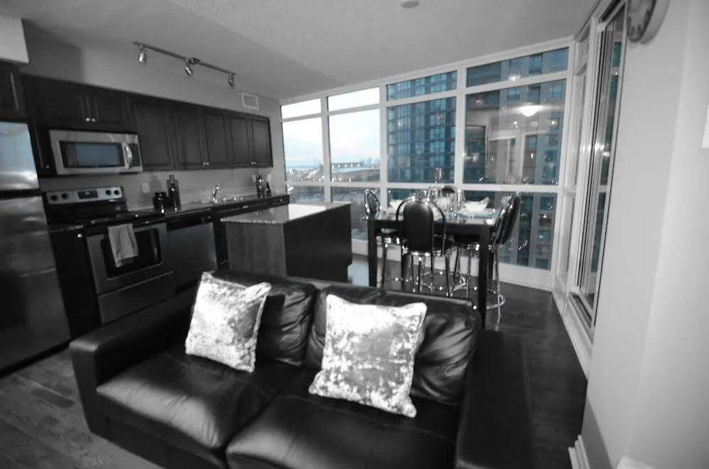 Amber Suite Toronto